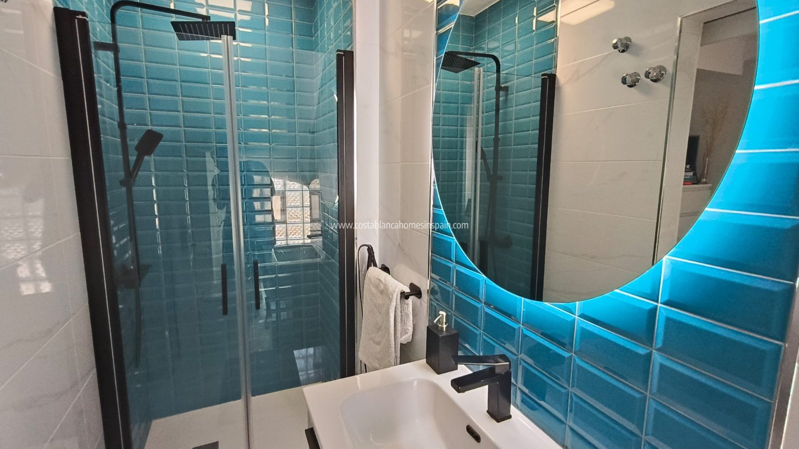 Resale - Semi - Detached Villa - Playa Flamenca - Costa Blanca South