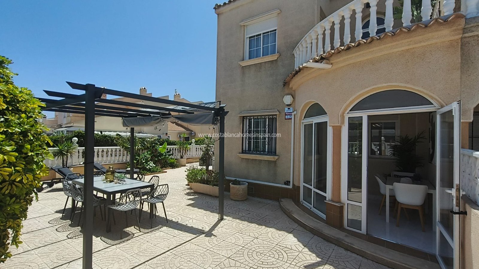 Resale - Semi - Detached Villa - Playa Flamenca - Costa Blanca South