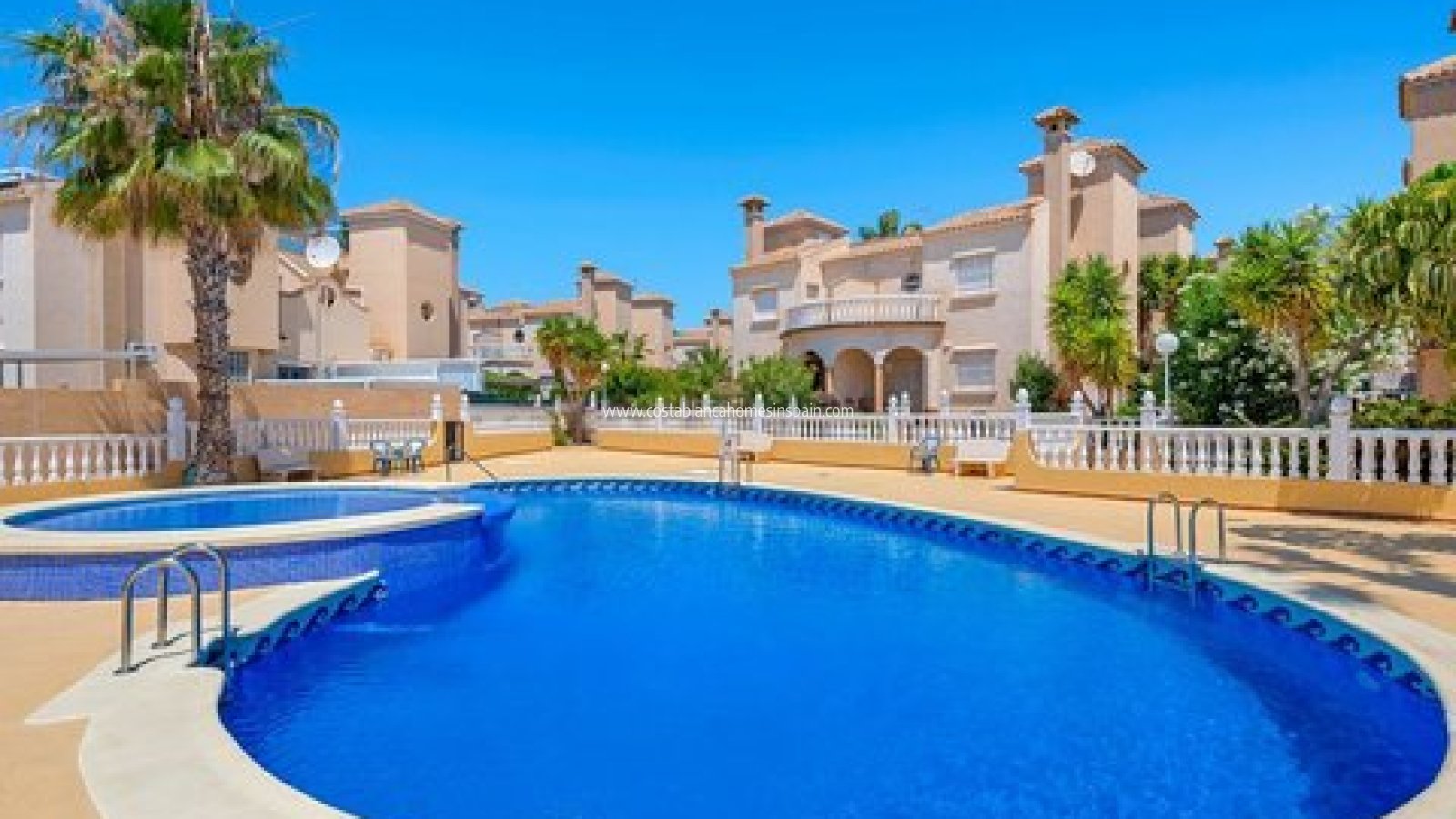 Resale - Semi - Detached Villa - Playa Flamenca - Costa Blanca South