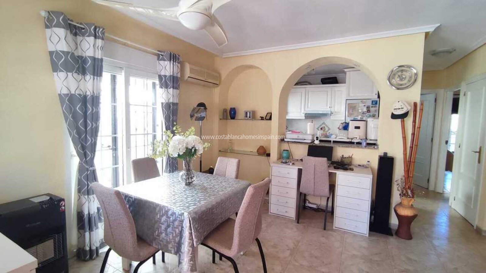 Resale - Semi - Detached Villa - Playa Flamenca - Play Flamenca