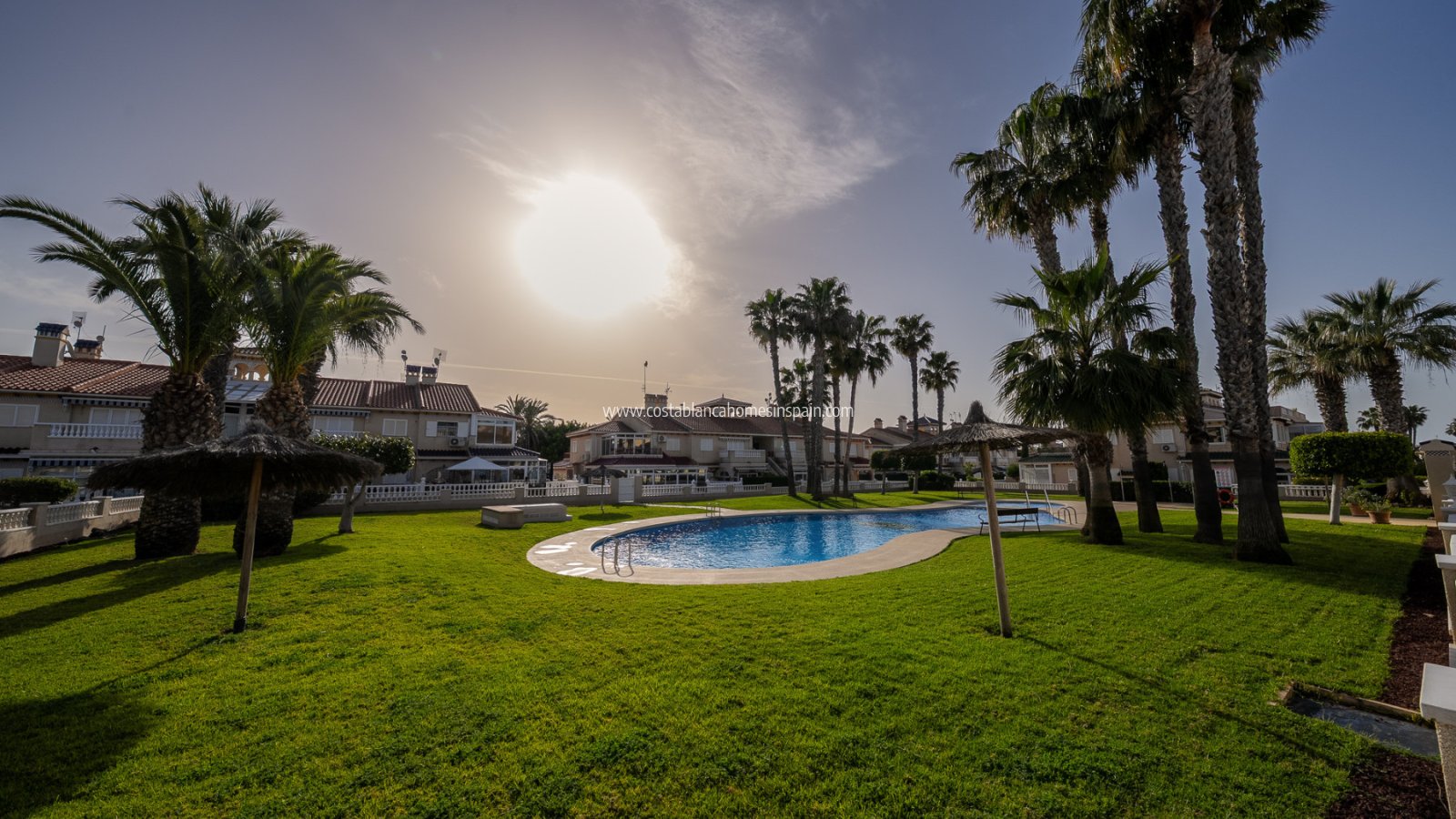 Resale - Semi - Detached Villa - Playa Flamenca - Zenia Mar