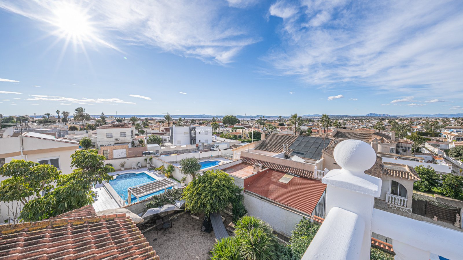 Resale - Semi - Detached Villa - Torrevieja - El Chaparral