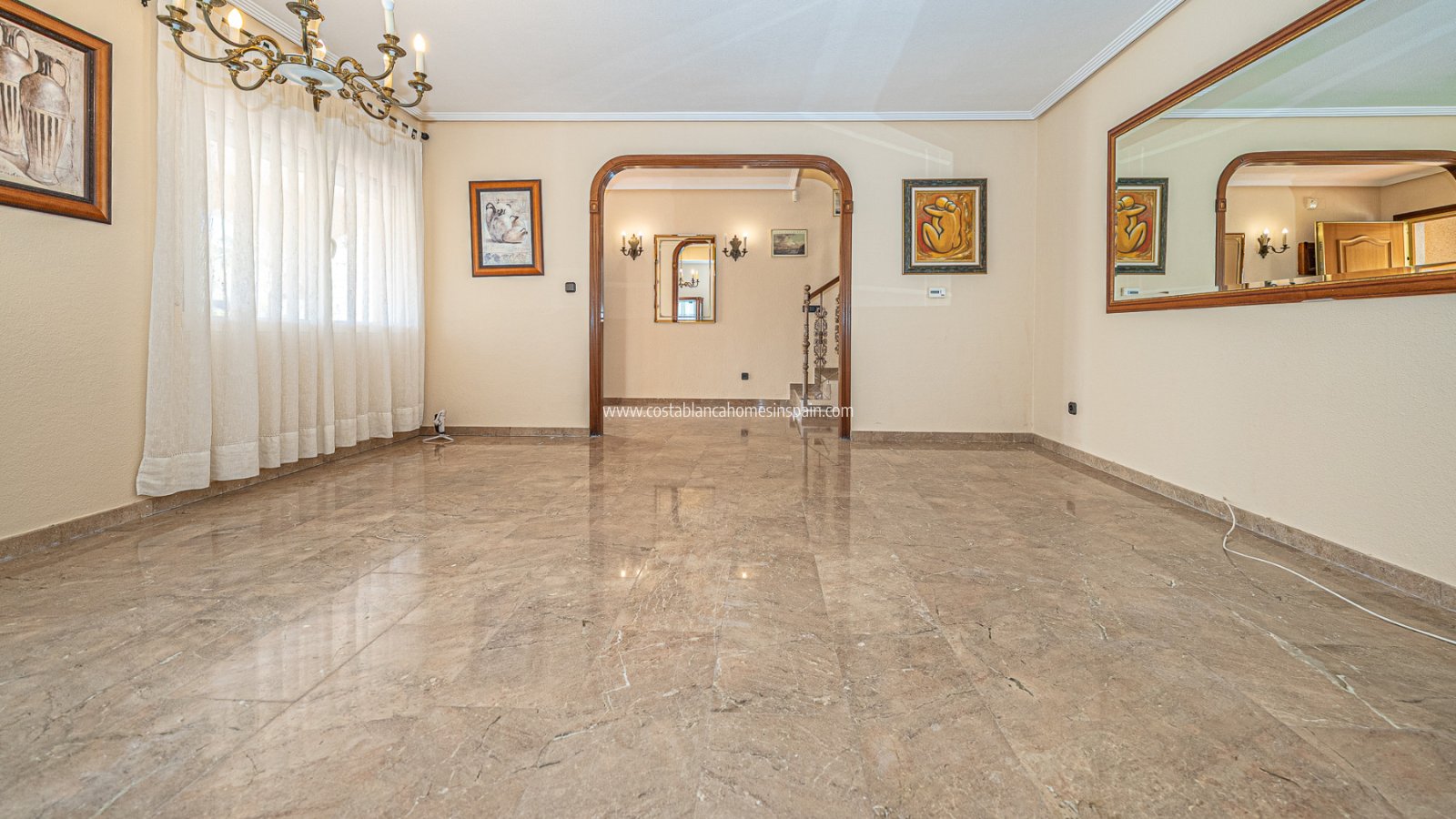 Resale - Semi - Detached Villa - Torrevieja - El Chaparral
