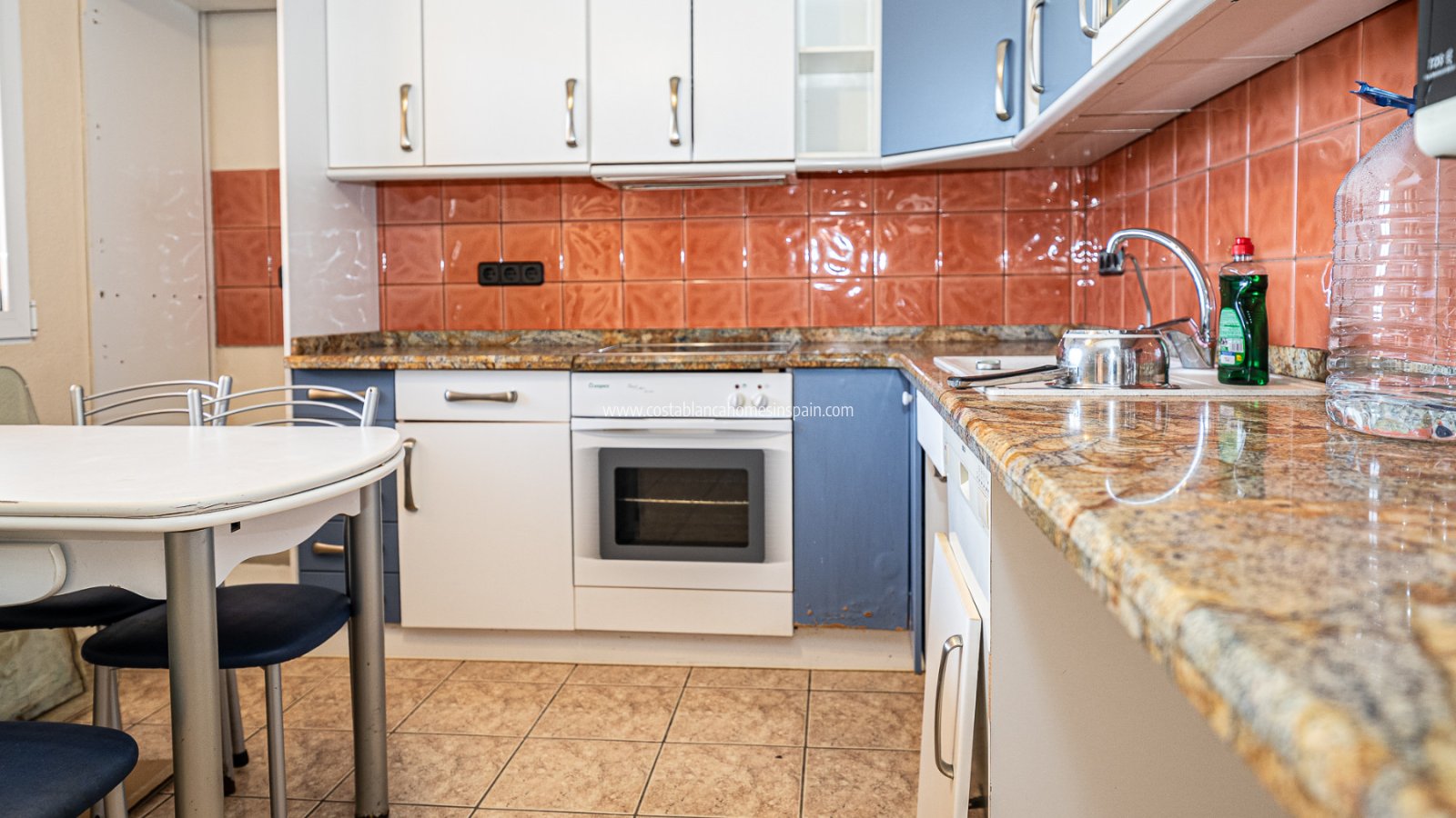 Resale - Semi - Detached Villa - Torrevieja - El Chaparral