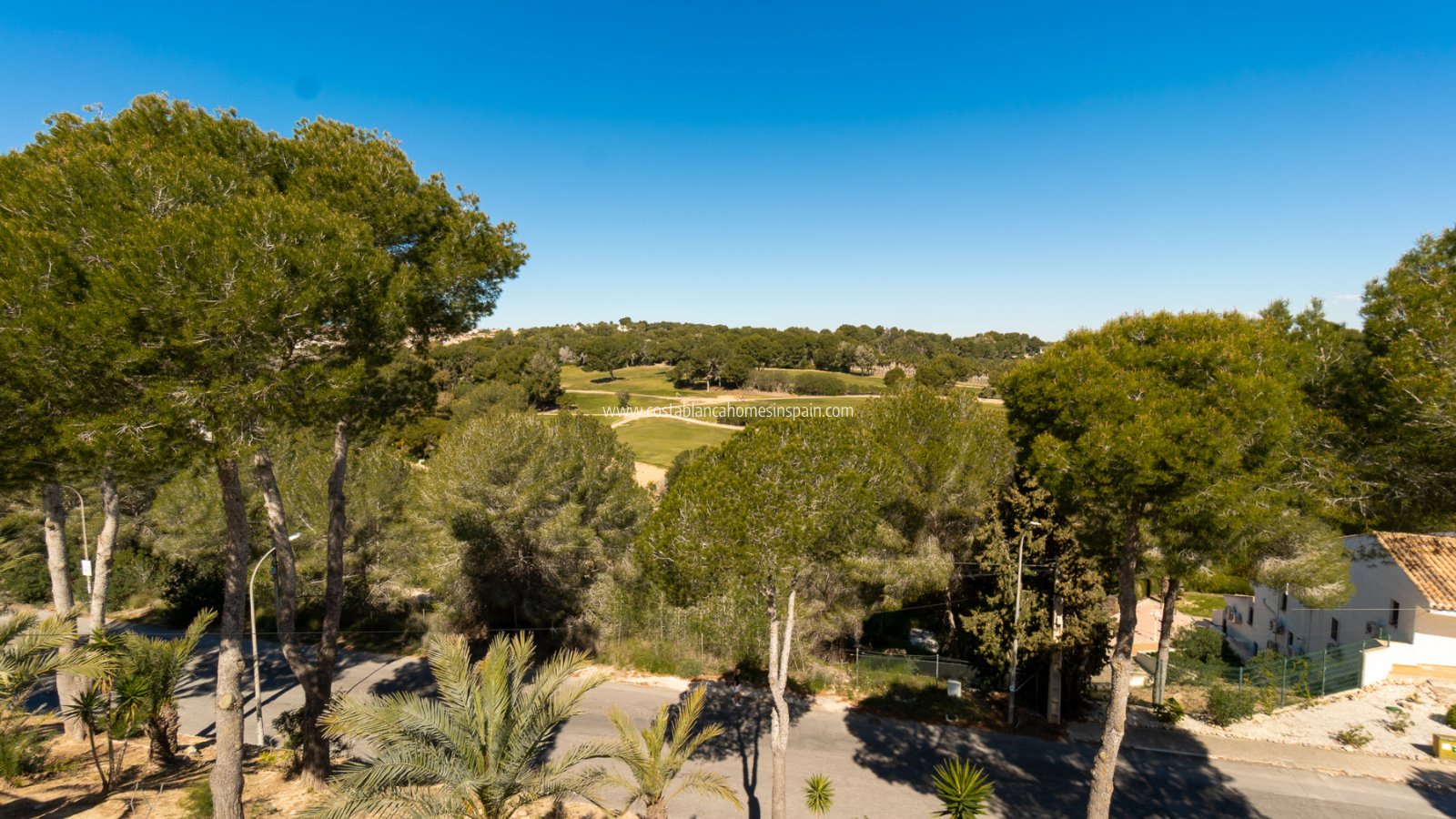 Resale - Semi - Detached Villa - Villamartin - Fortuna