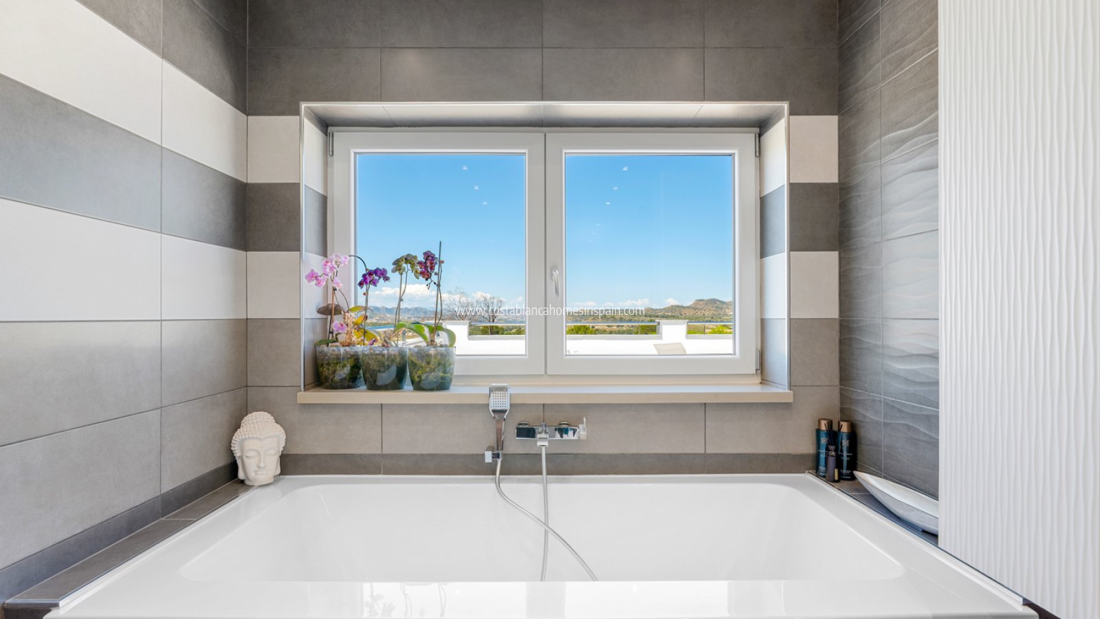 Resale -  - Torremendo