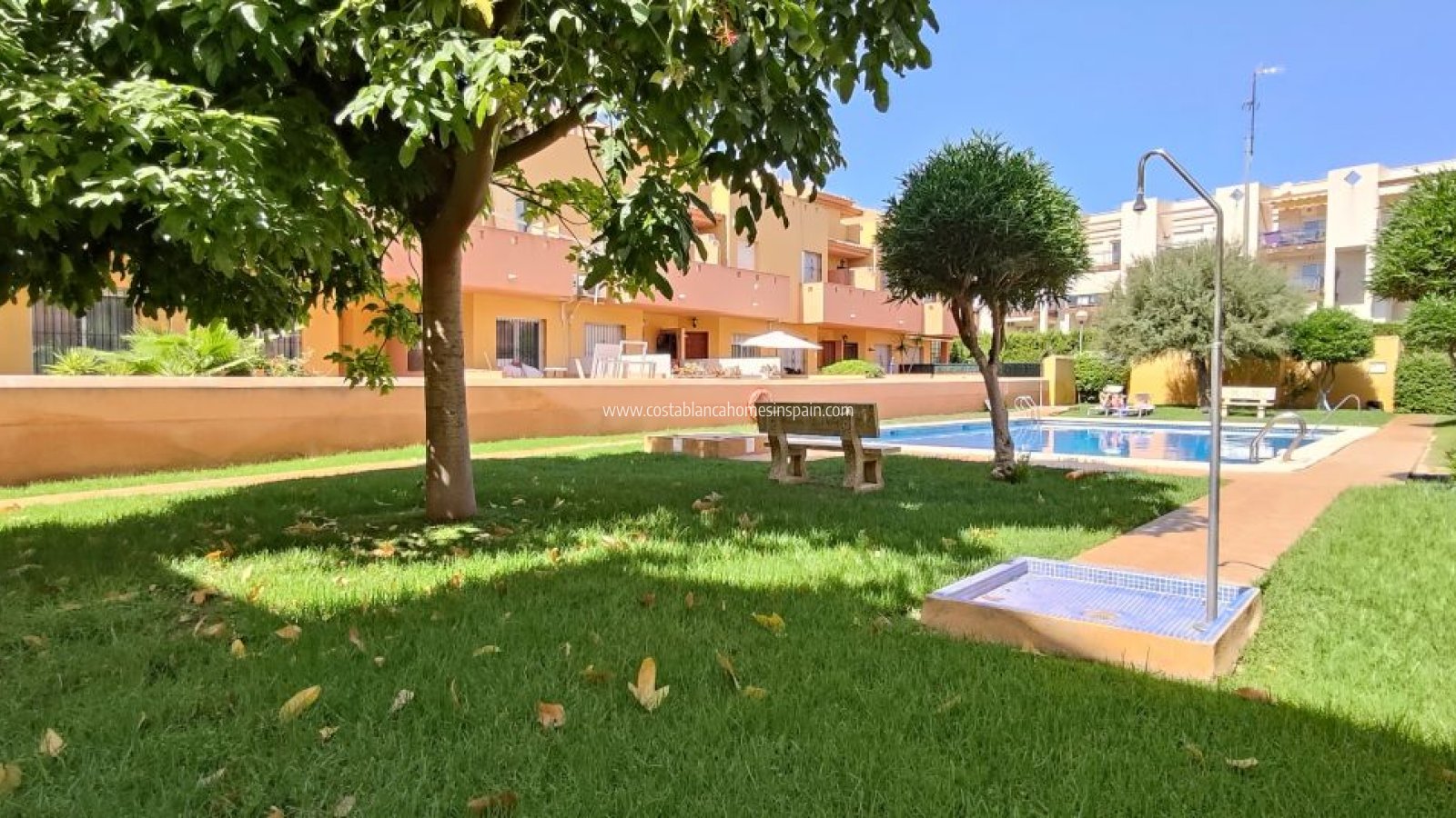 Resale - Townhouse - Cabo Roig
