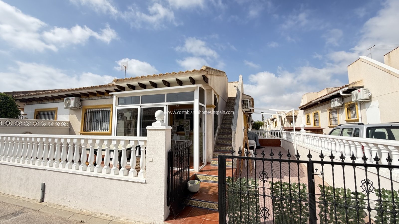 Resale - Townhouse - La Zenia