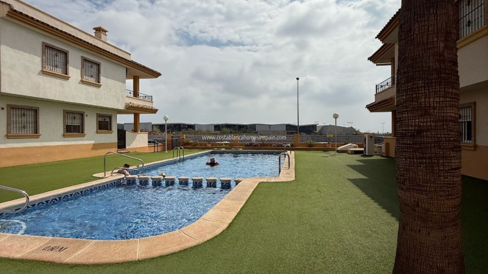 Resale - Townhouse - Los Dolses