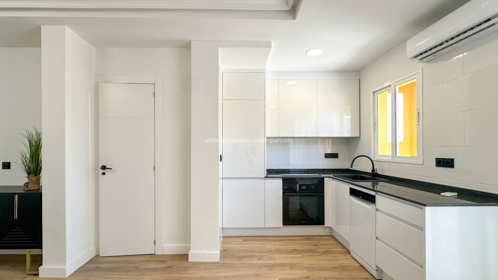 Resale - Townhouse - Orihuela Costa - La Regia
