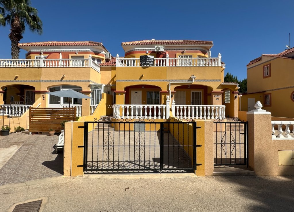 Resale - Townhouse - Orihuela Costa - La Regia