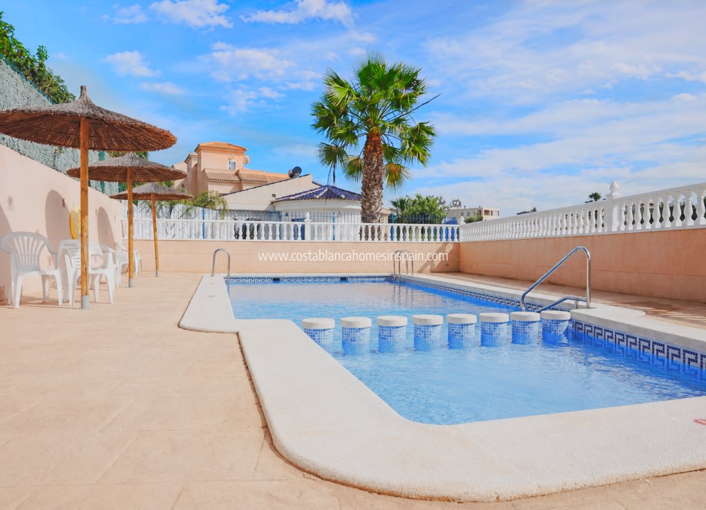 Resale - Townhouse - Orihuela Costa - La Zenia
