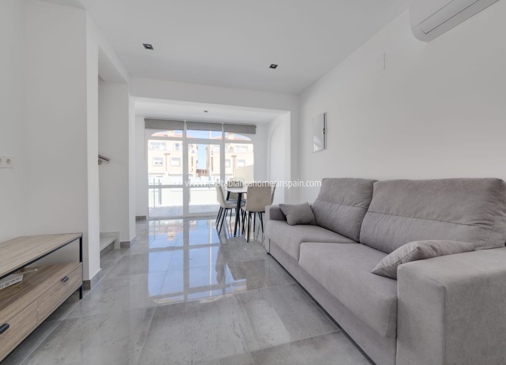 Resale - Townhouse - Orihuela Costa - La Zenia