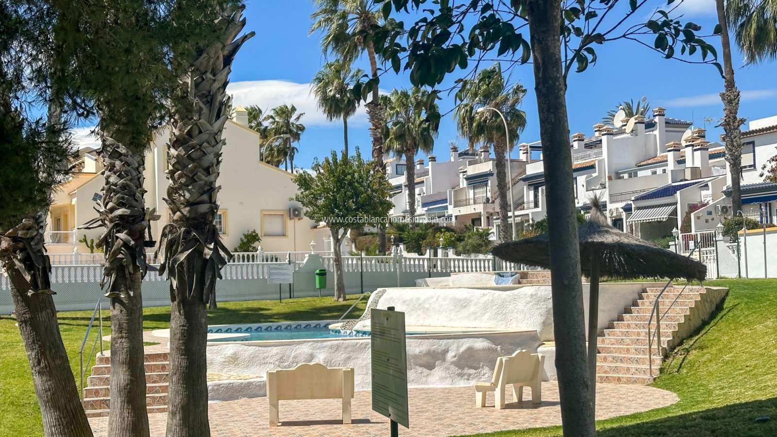 Resale - Townhouse - Orihuela Costa - Los Dolses