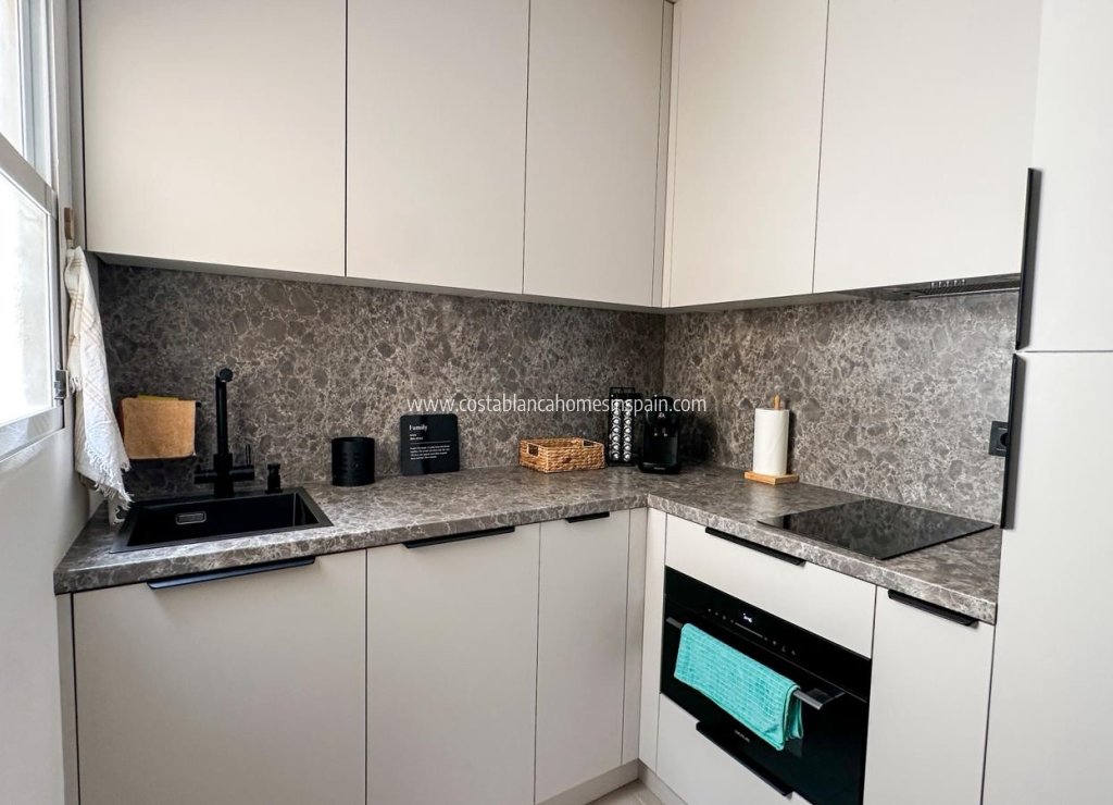 Resale - Townhouse - Orihuela Costa - Playa Flamenca