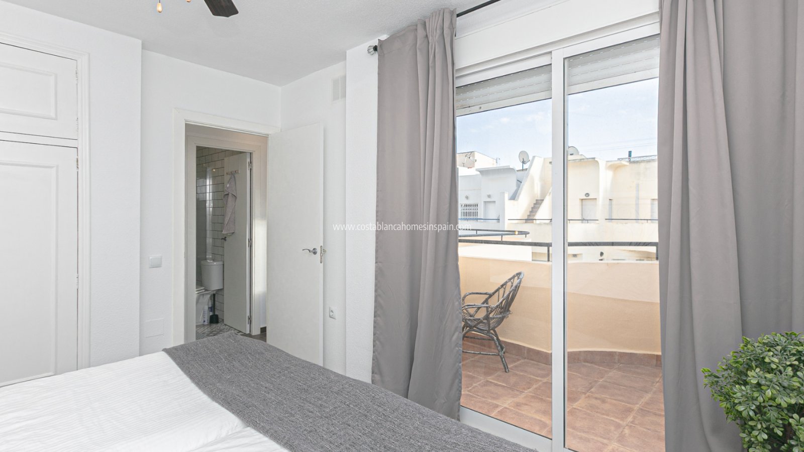 Resale - Townhouse - Torrevieja - Torretas