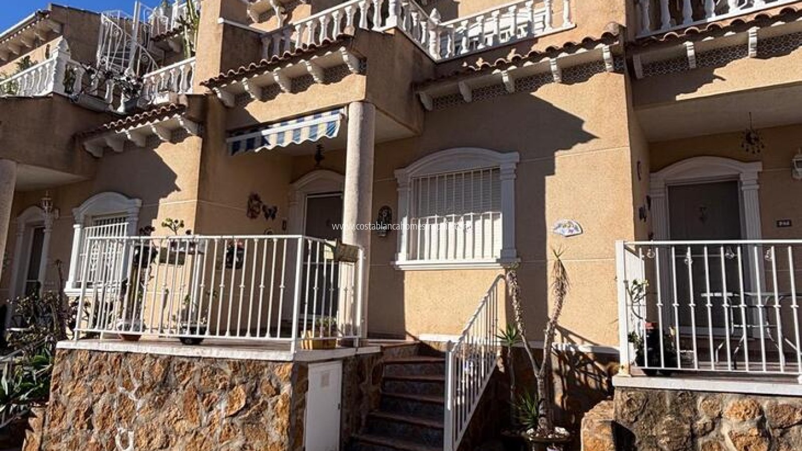 Resale - Townhouse - Villamartin - Orihuela Costa