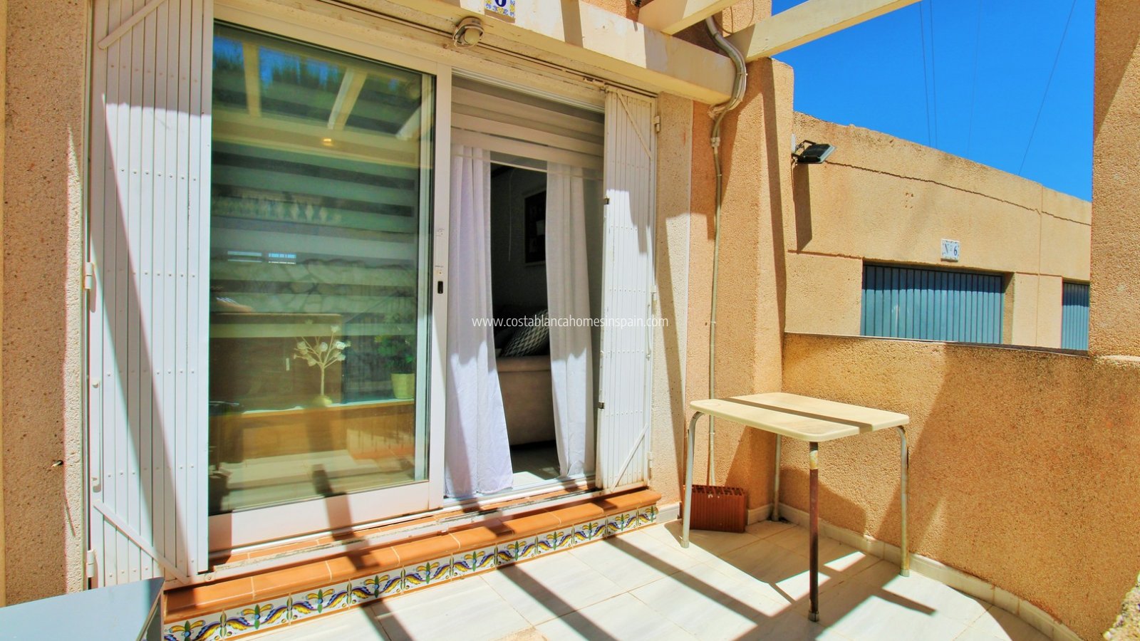 Resale - Townhouse - Villamartin