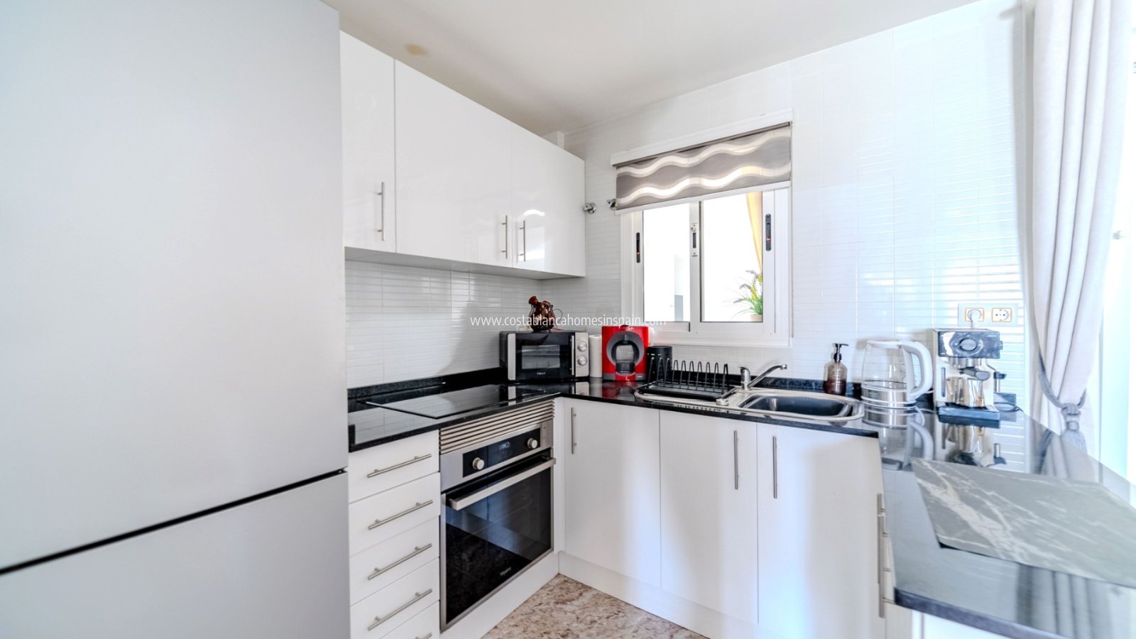 Resale - Townhouse - Villamartin