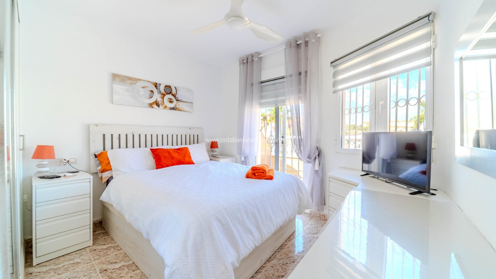 Resale - Townhouse - Villamartin
