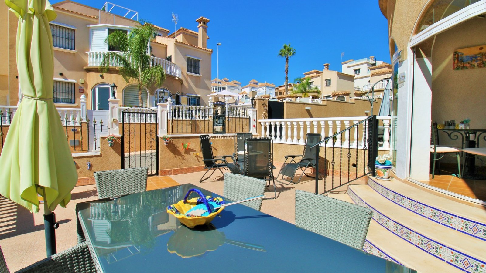Resale - Townhouse - Villamartin