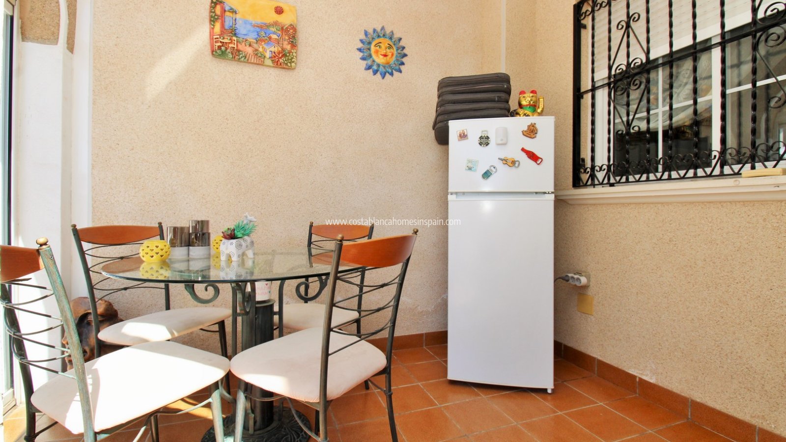 Resale - Townhouse - Villamartin