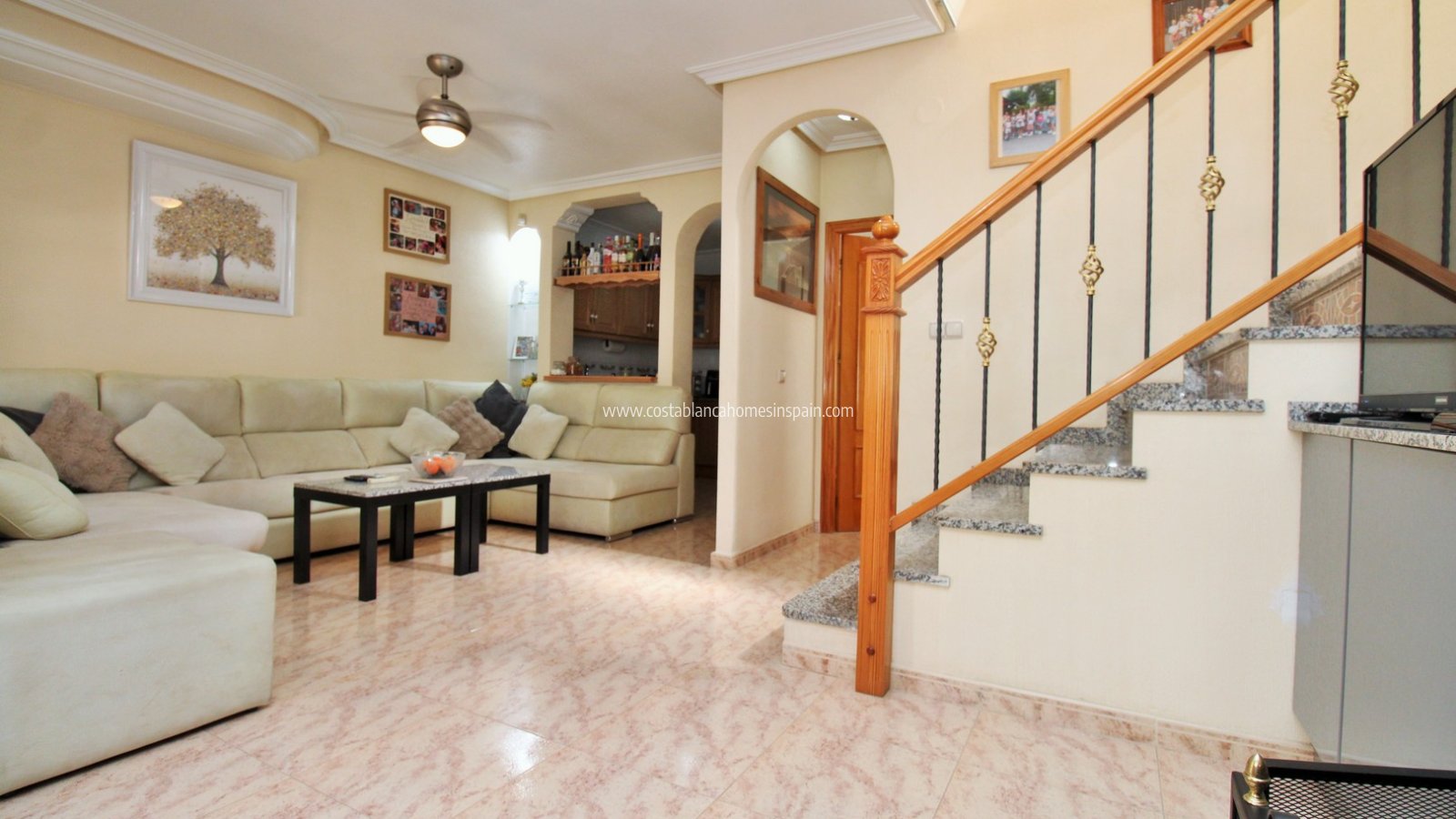 Resale - Townhouse - Villamartin