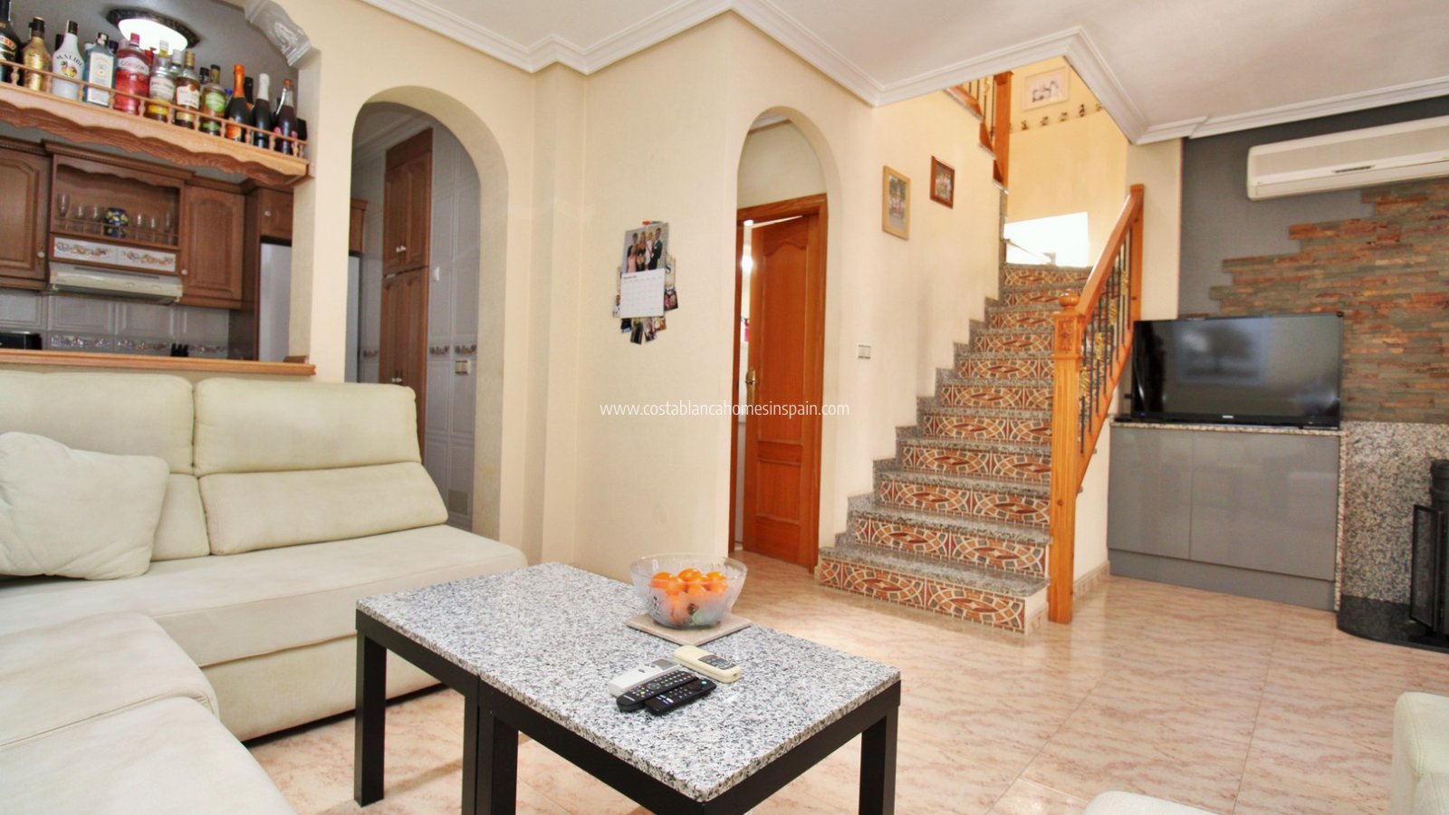 Resale - Townhouse - Villamartin