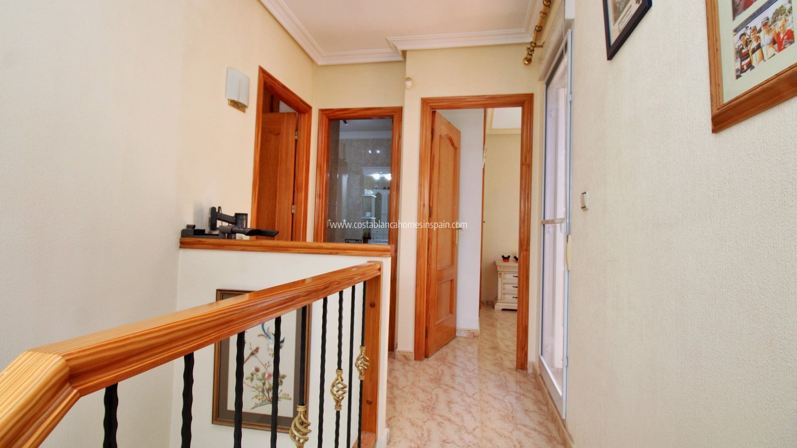 Resale - Townhouse - Villamartin