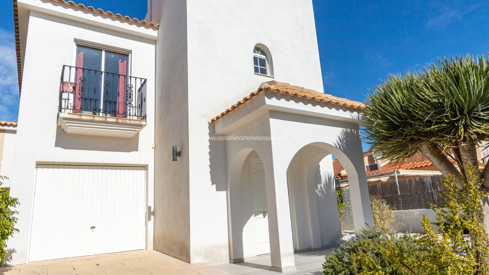 Resale - villa - LOS BALCONES