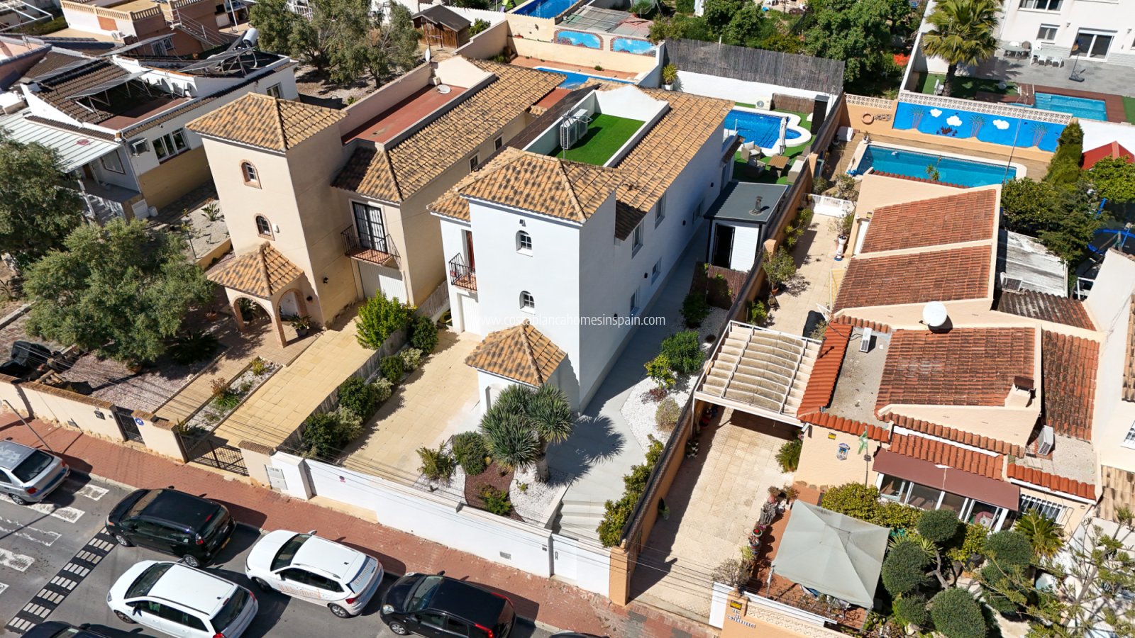 Resale - villa - LOS BALCONES