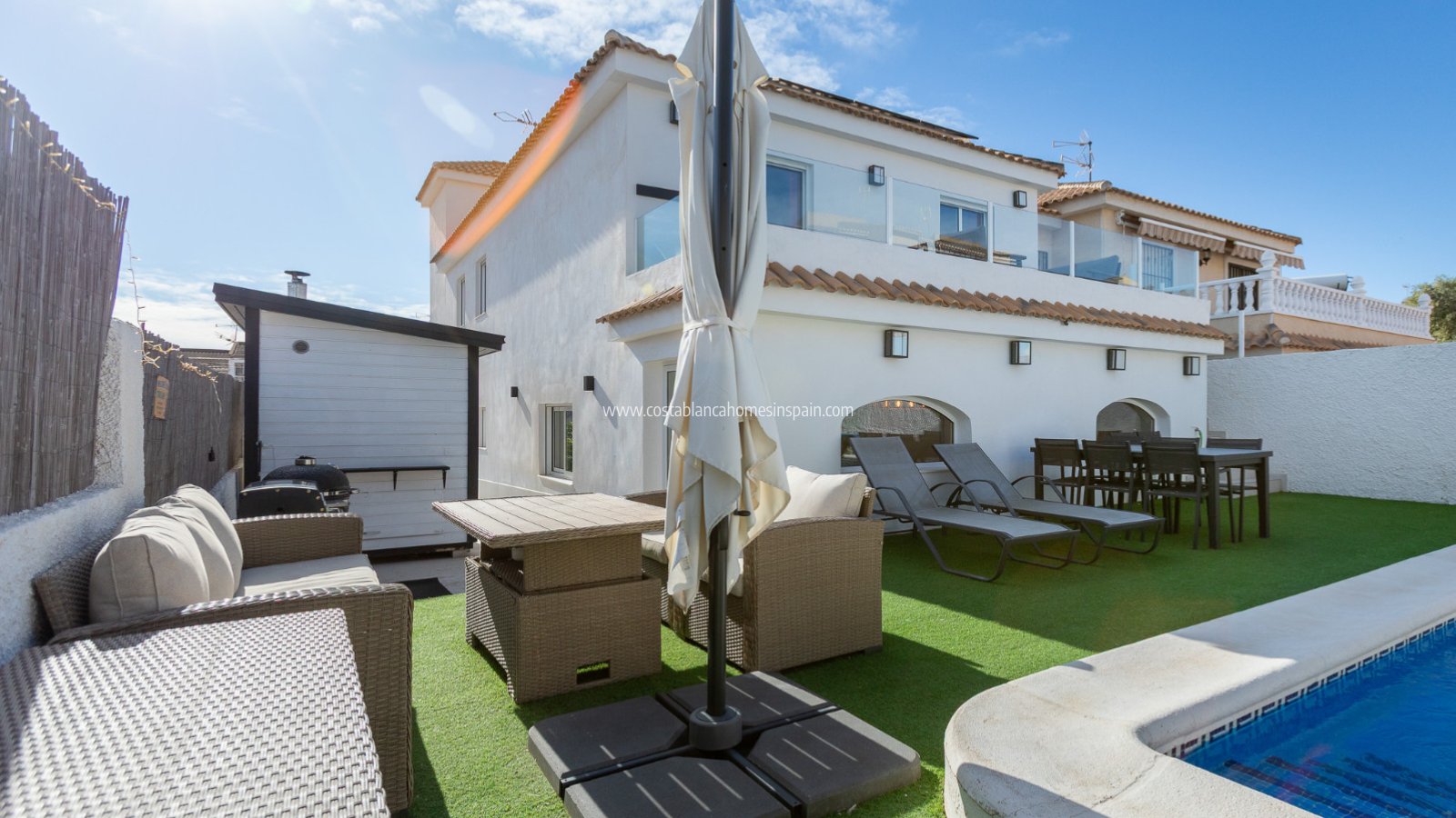 Resale - villa - LOS BALCONES