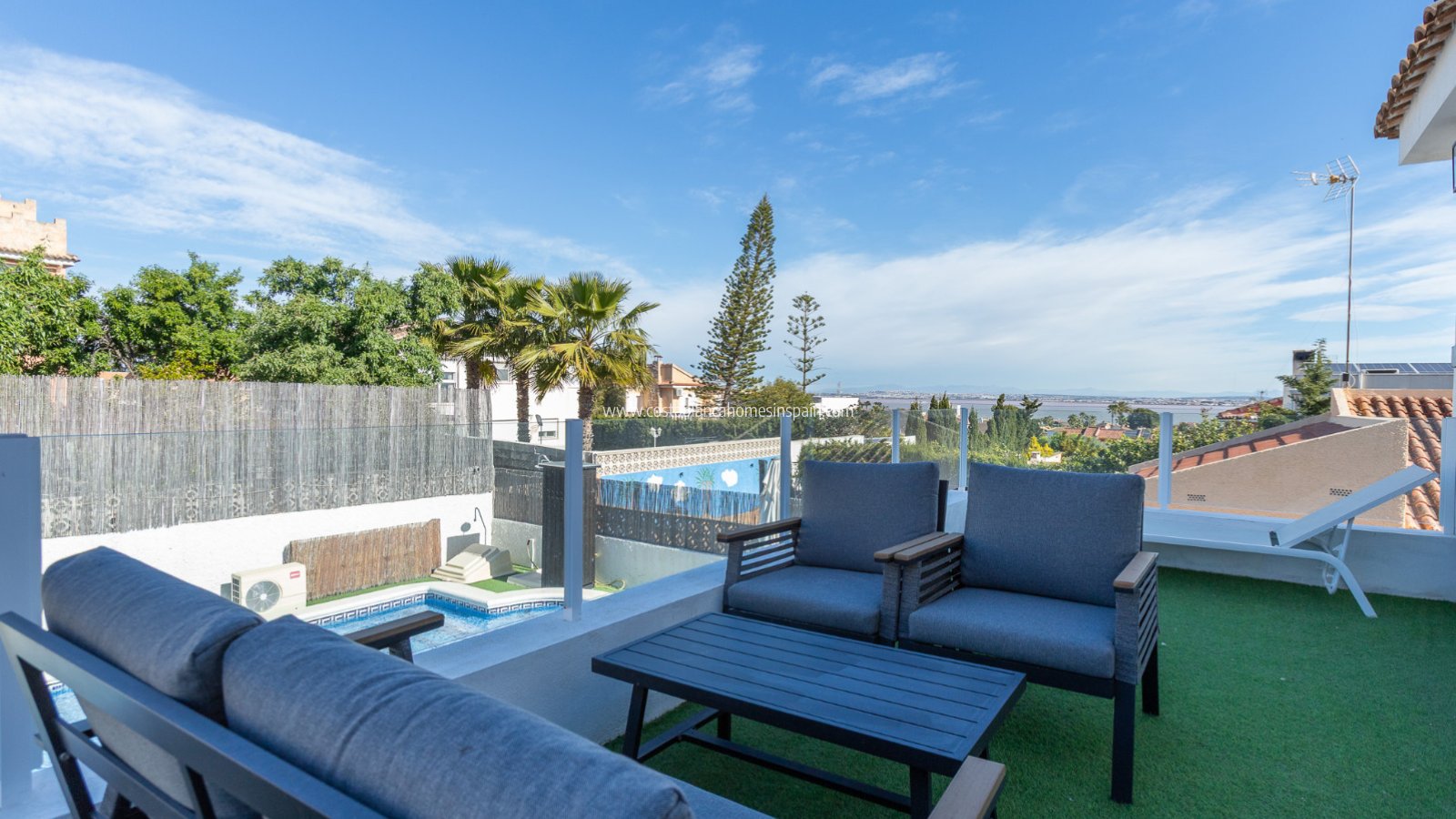 Resale - villa - LOS BALCONES