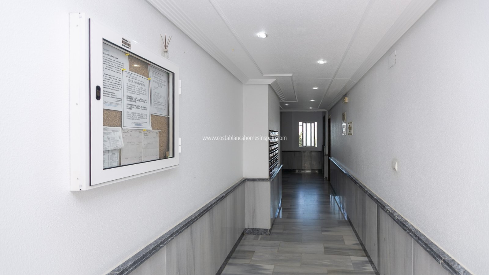 Revente - Apartment - La Zenia - Beachside