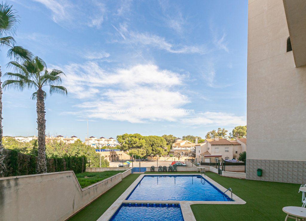 Revente - Apartment - La Zenia - Beachside