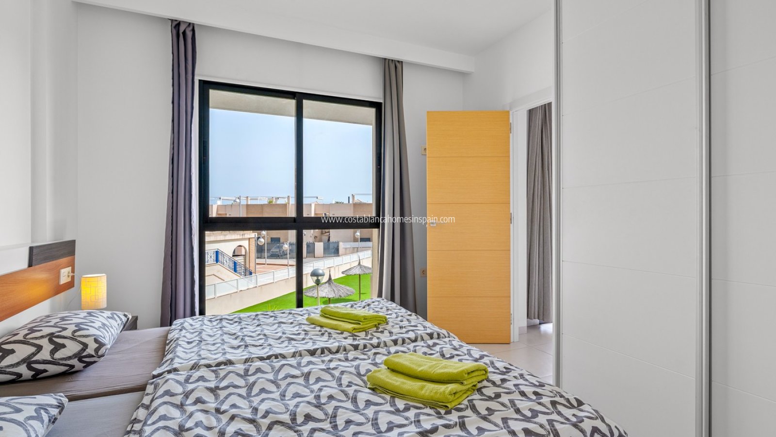 Revente - Apartment - Orihuela Costa - La Zenia