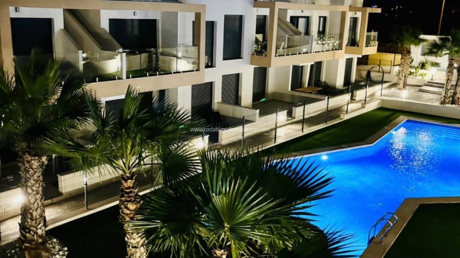 Revente - Apartment - Orihuela Costa - Villamartin