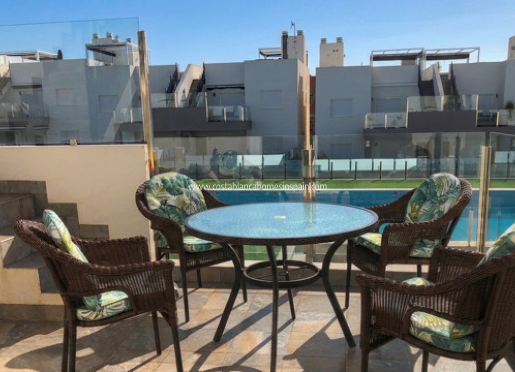 Revente - Apartment - Torrevieja - Aguas Nuevas
