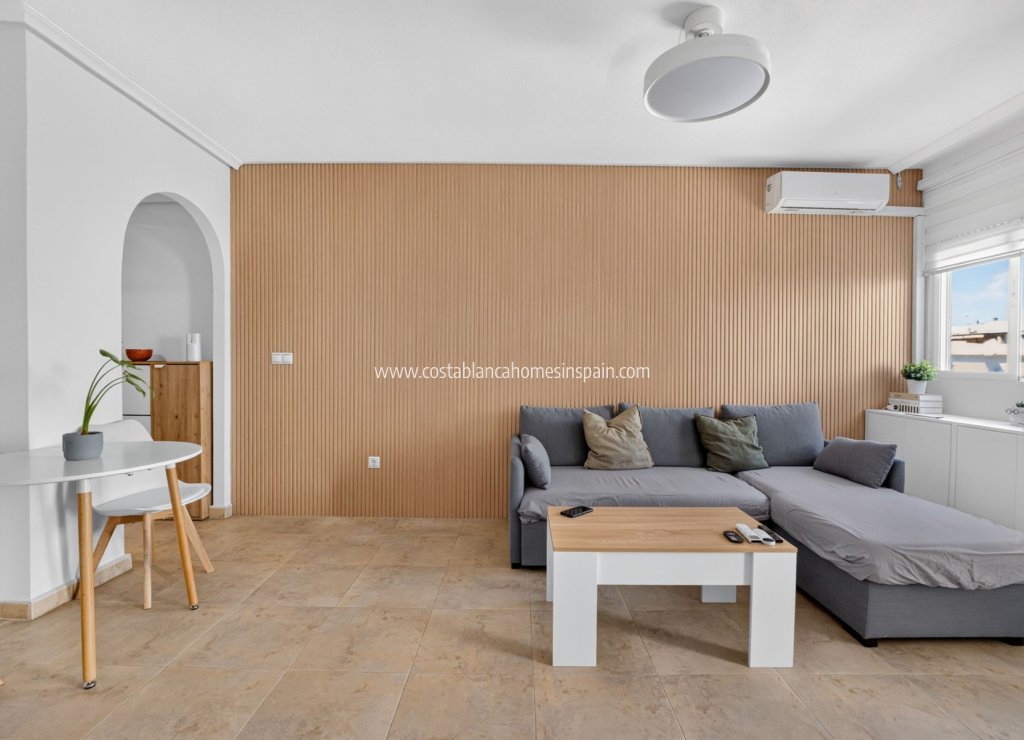 Revente - Apartment - Torrevieja - Centro