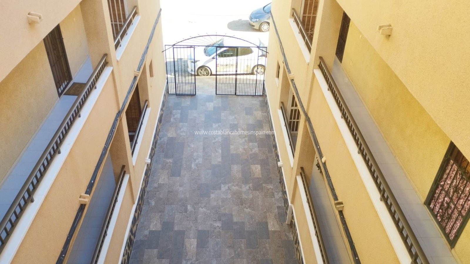 Revente - Apartment - Torrevieja - El chaparral