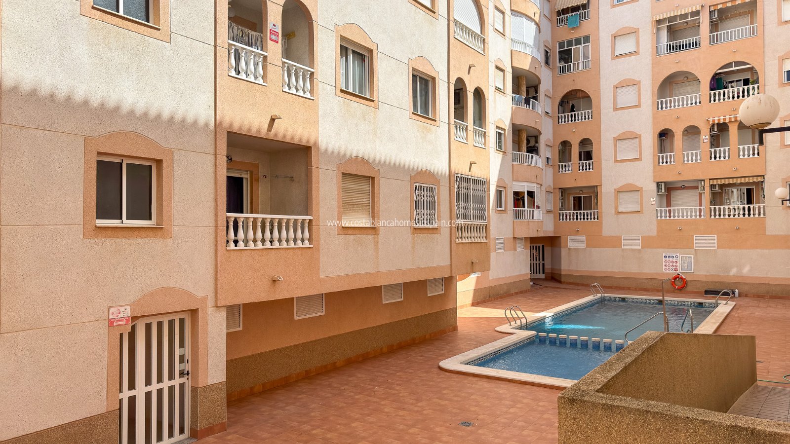 Revente - Apartment - Torrevieja - El molino