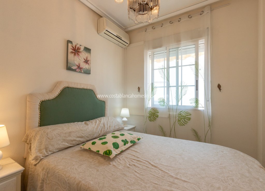 Revente - Apartment - Torrevieja - Nueva Torrevieja