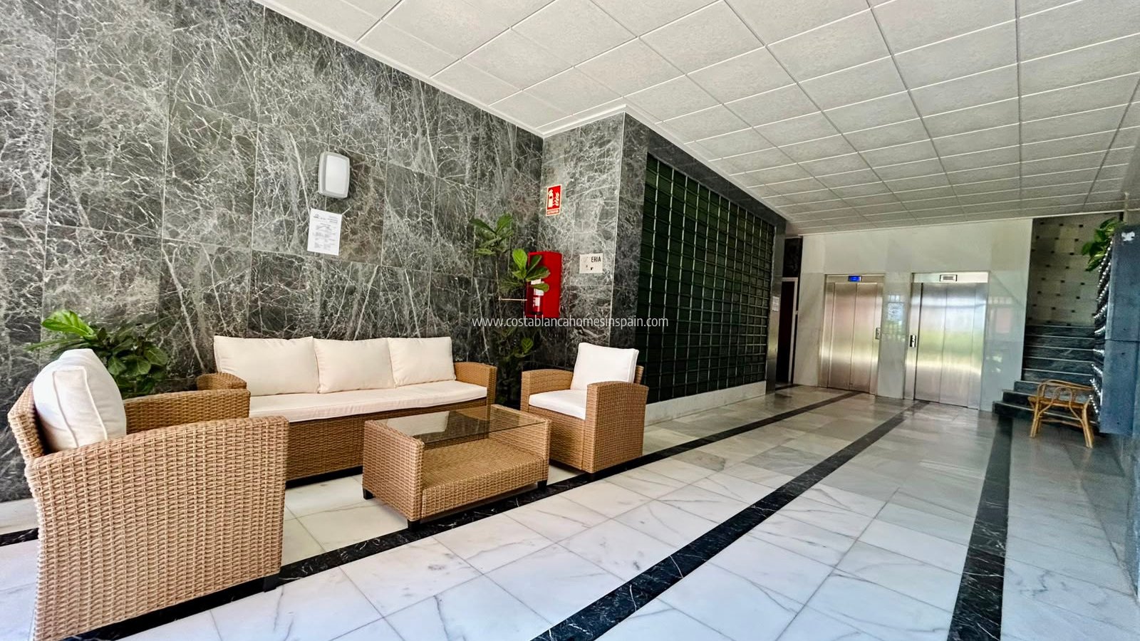 Revente - Apartment - Torrevieja - Playa de los Locos