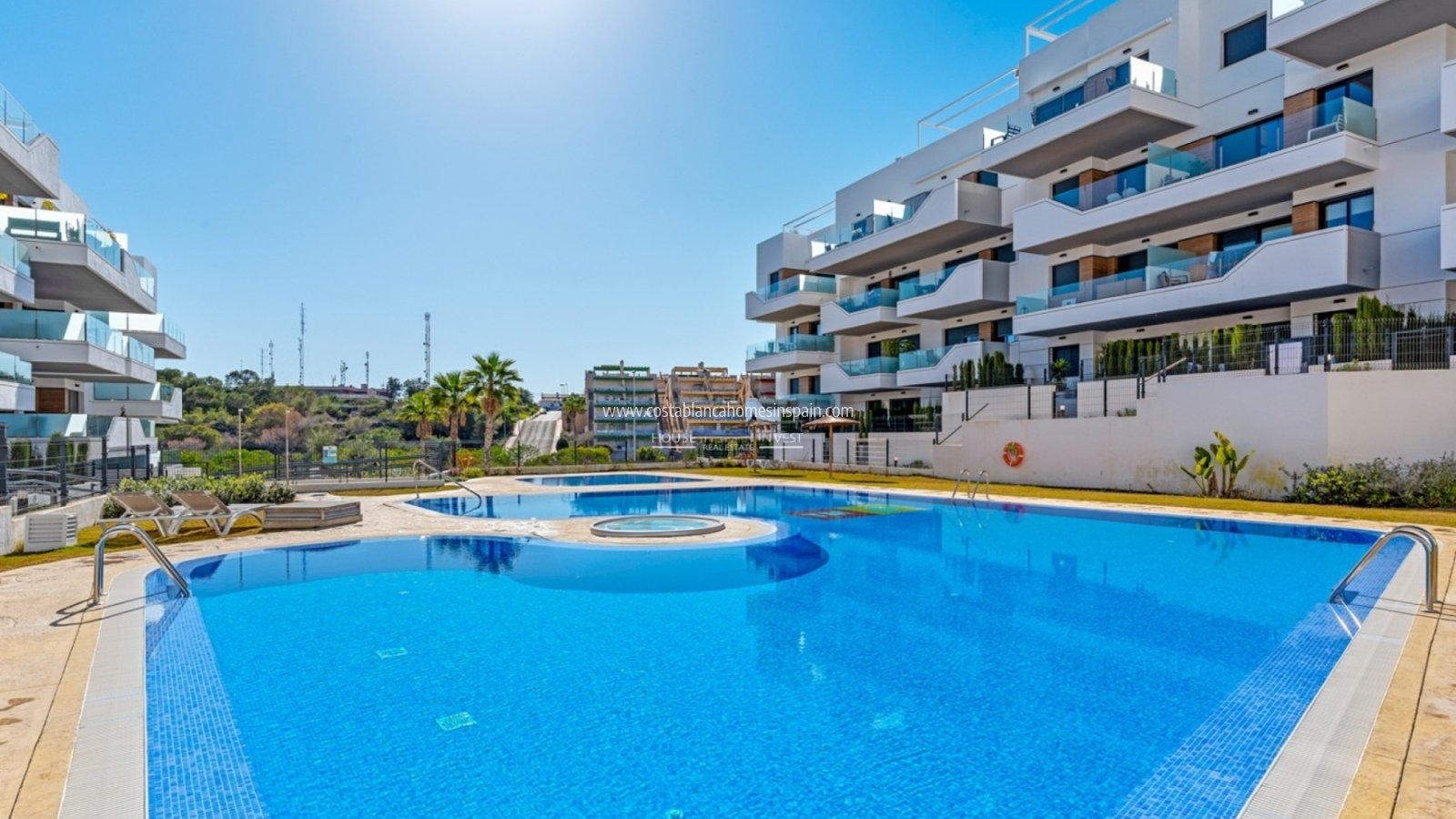 Revente - Apartment - Villamartin