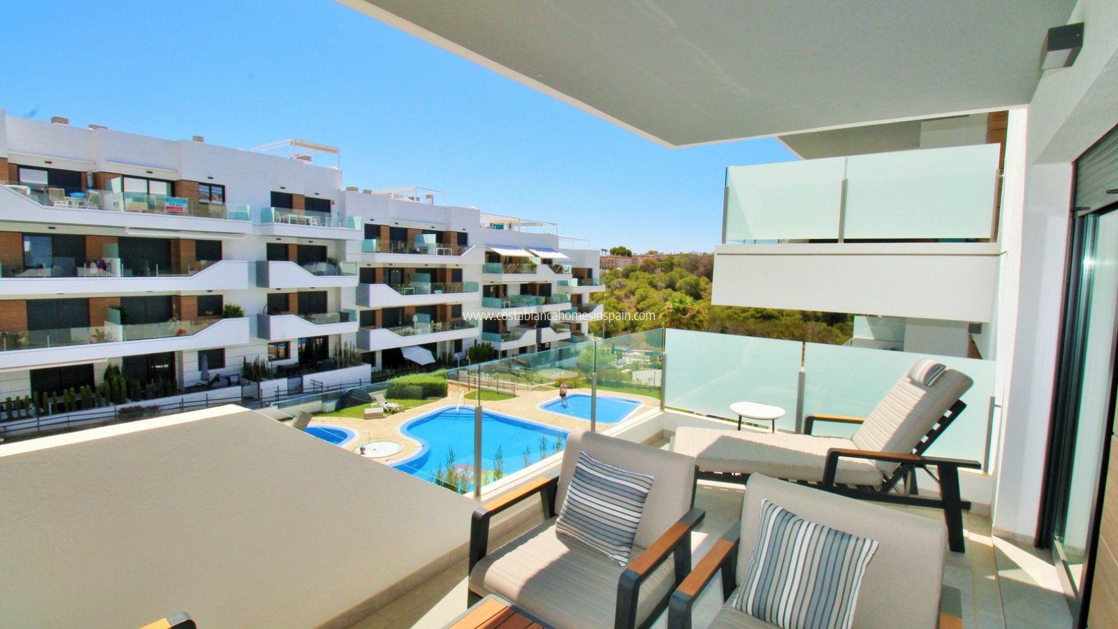 Revente - Apartment - Villamartin