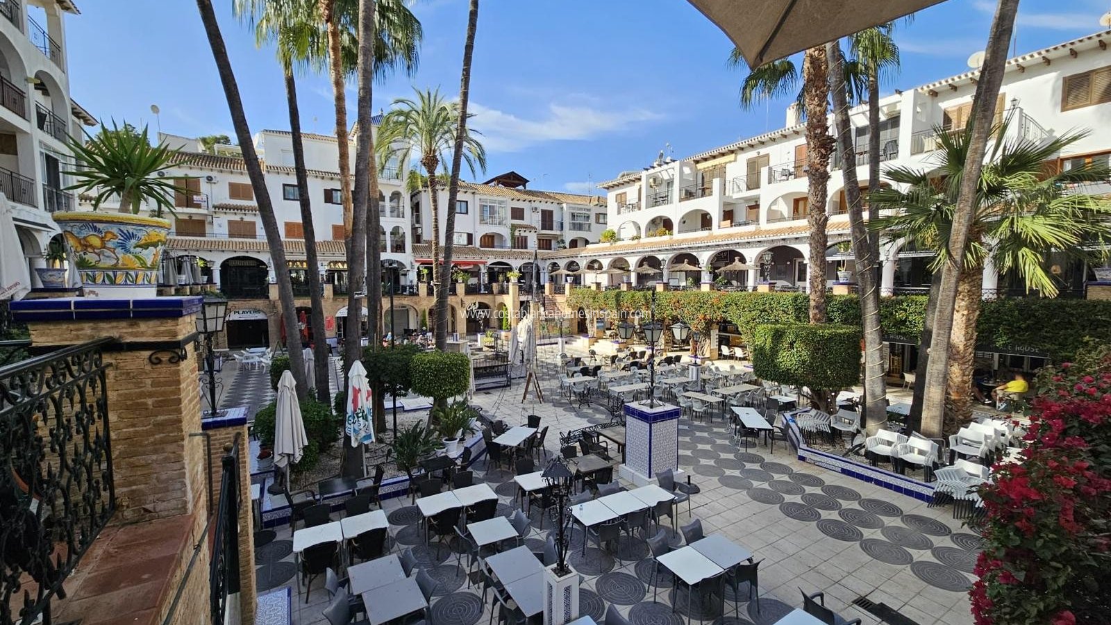 Revente - Apartment - Villamartin