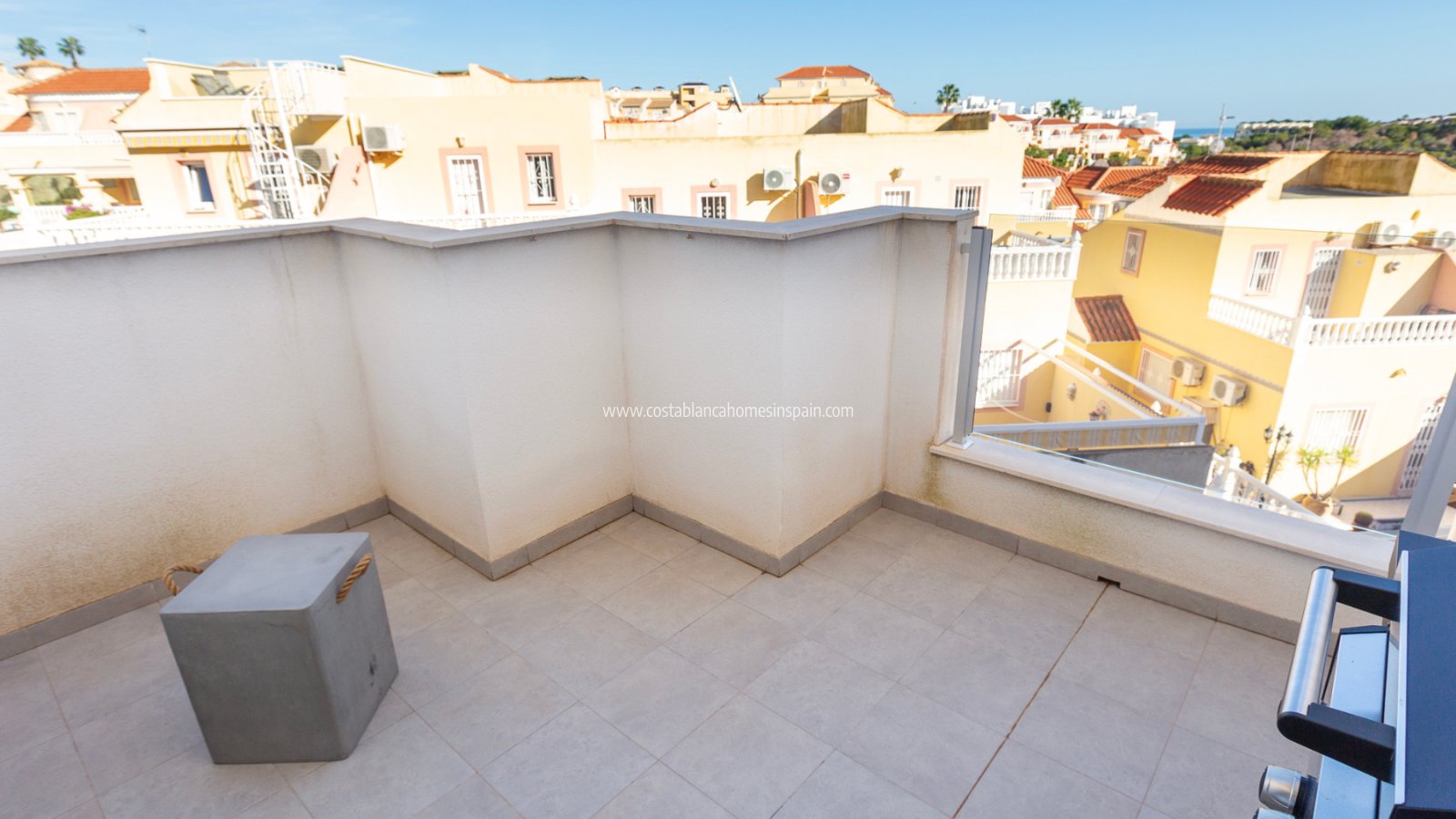 Revente - Apartment - Villamartin