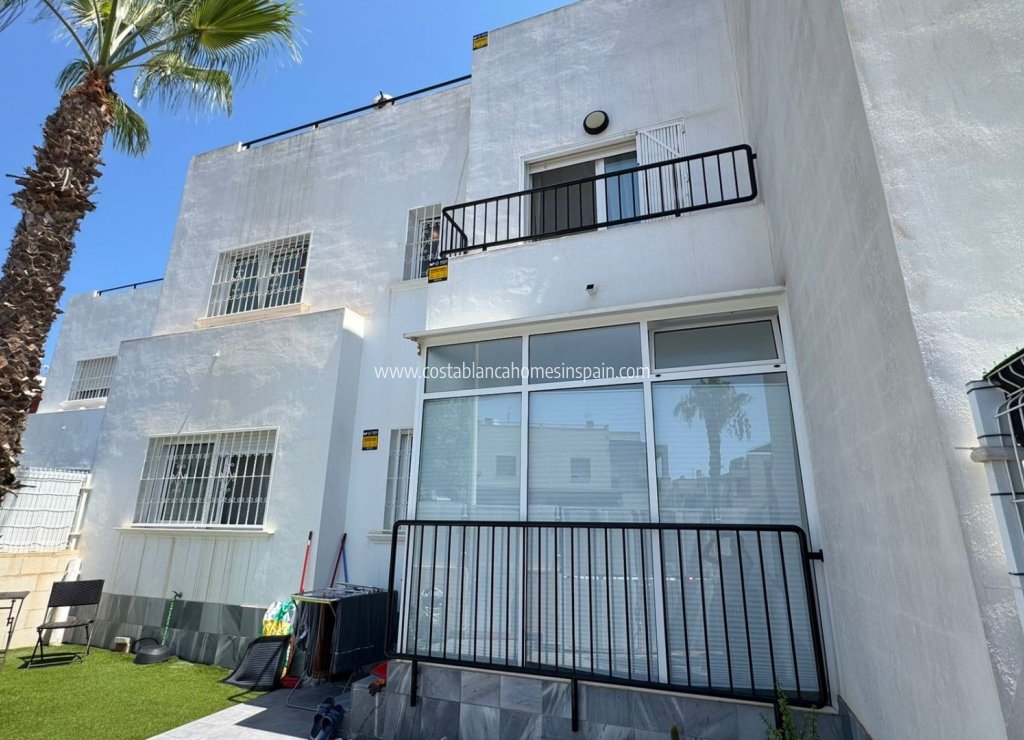 Revente - Bungalow - Torrevieja - Aguas Nuevas