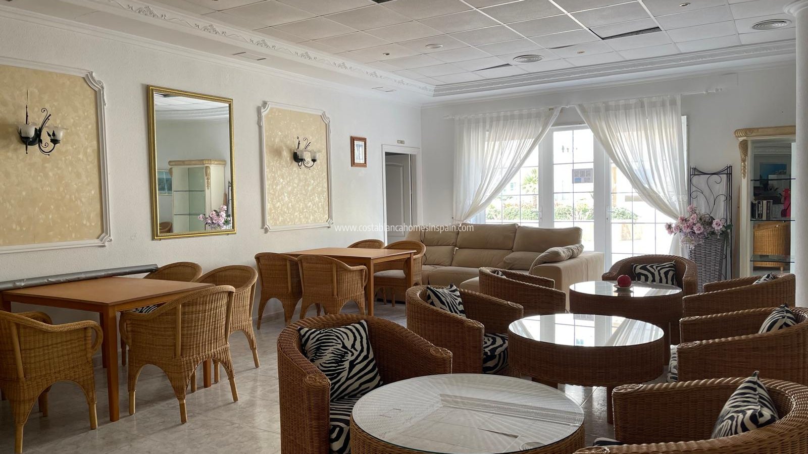Revente - Commercial - Guardamar del Segura - Guardamar Playa