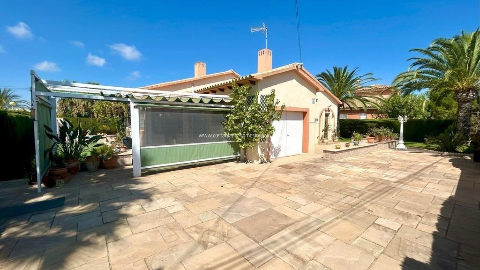 Revente - Detached Villa - Cabo Roig